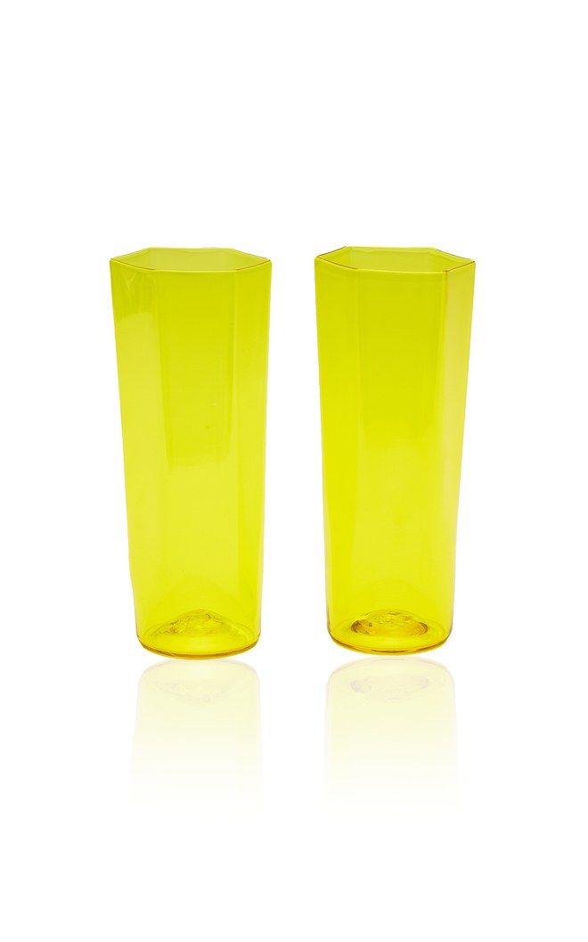 11_Yellow-Champagne-Glasses 1